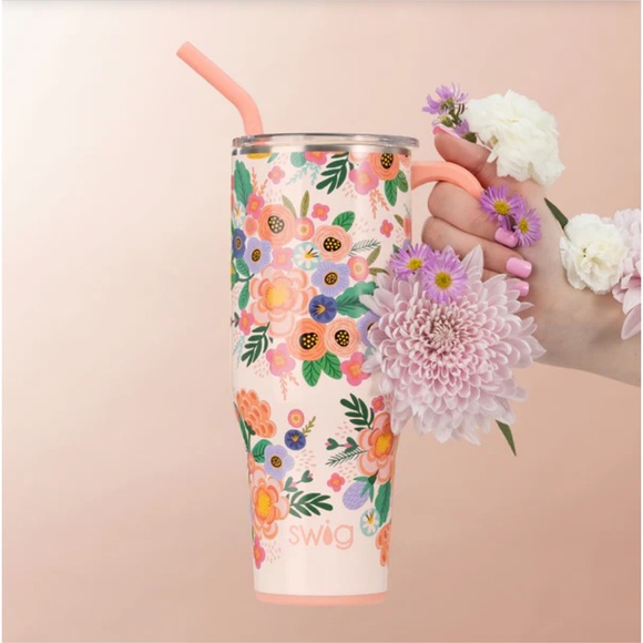 NEW Swig 40oz Full Bloom tumbler - Picture 3 of 3
